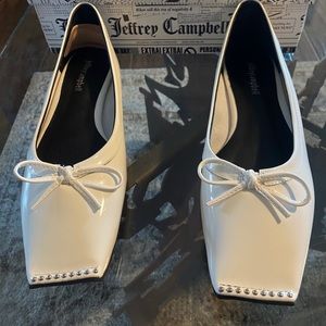 Jeffrey Campbell flats sz10